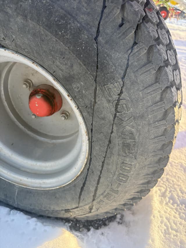 Image of Kuhn GF10812T equipment image 4