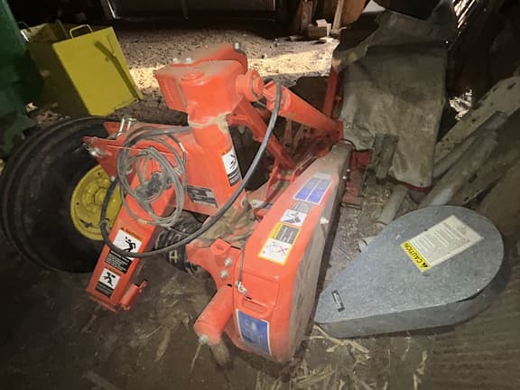 Image of Kuhn GMD240HD equipment image 3