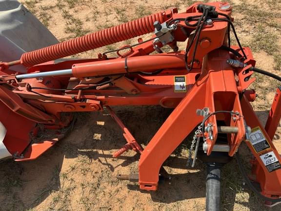 Image of Kuhn GMD310HD equipment image 2