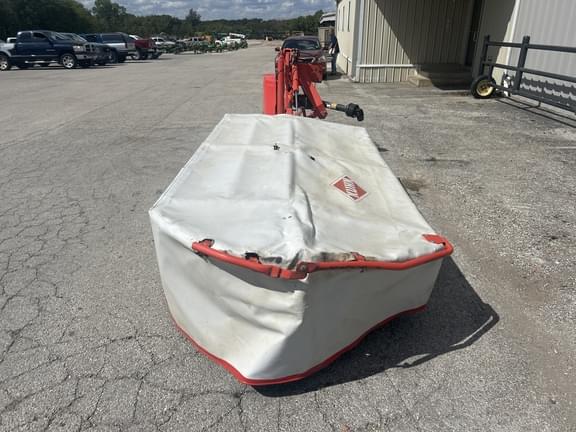 Image of Kuhn GMD310HD equipment image 3