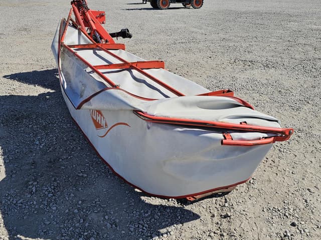 Image of Kuhn GMD310HD equipment image 3