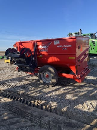 2022 Kuhn Knight 3120 Equipment Image0