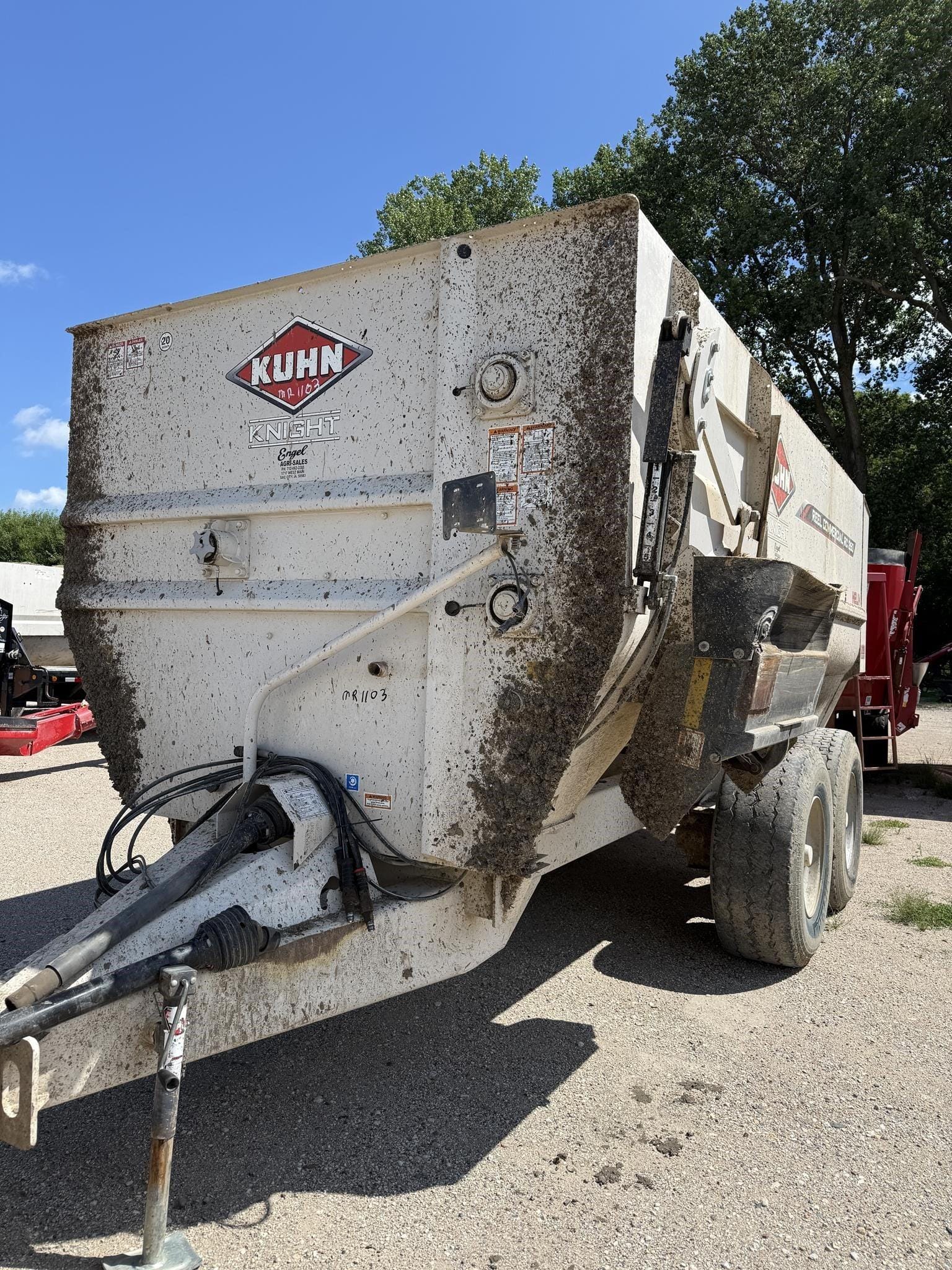 2022 Kuhn Knight RC260T - Hay and Forage | Grinders/Mixers  Equipment Image0