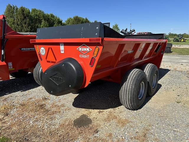 Image of Kuhn Knight SL118 equipment image 4