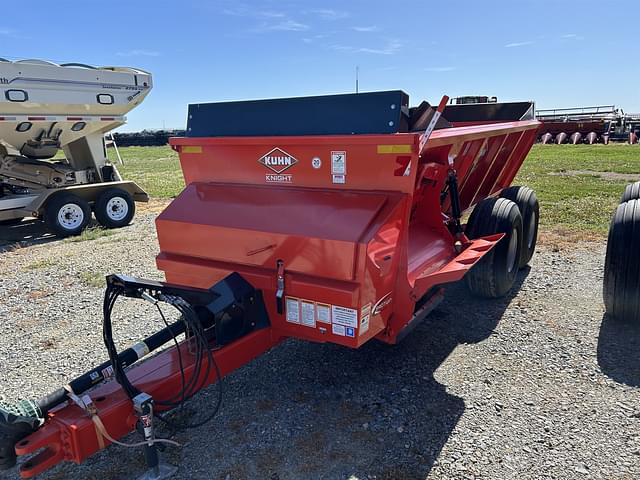 Image of Kuhn Knight SL118 equipment image 1