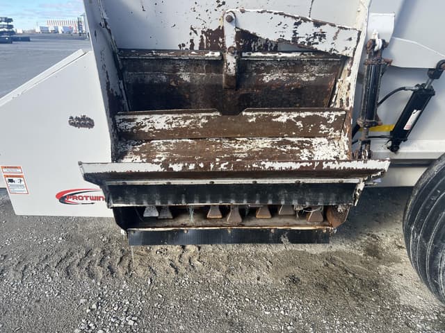 Image of Kuhn Knight SLC126 equipment image 1