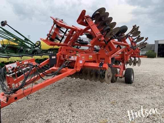 Image of Kuhn Krause Dominator 4856-11 equipment image 1