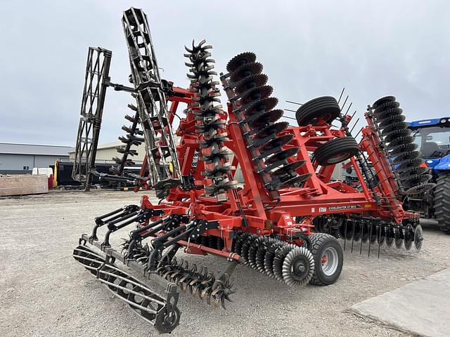 Image of Kuhn Krause Excelerator XT 8010 equipment image 4