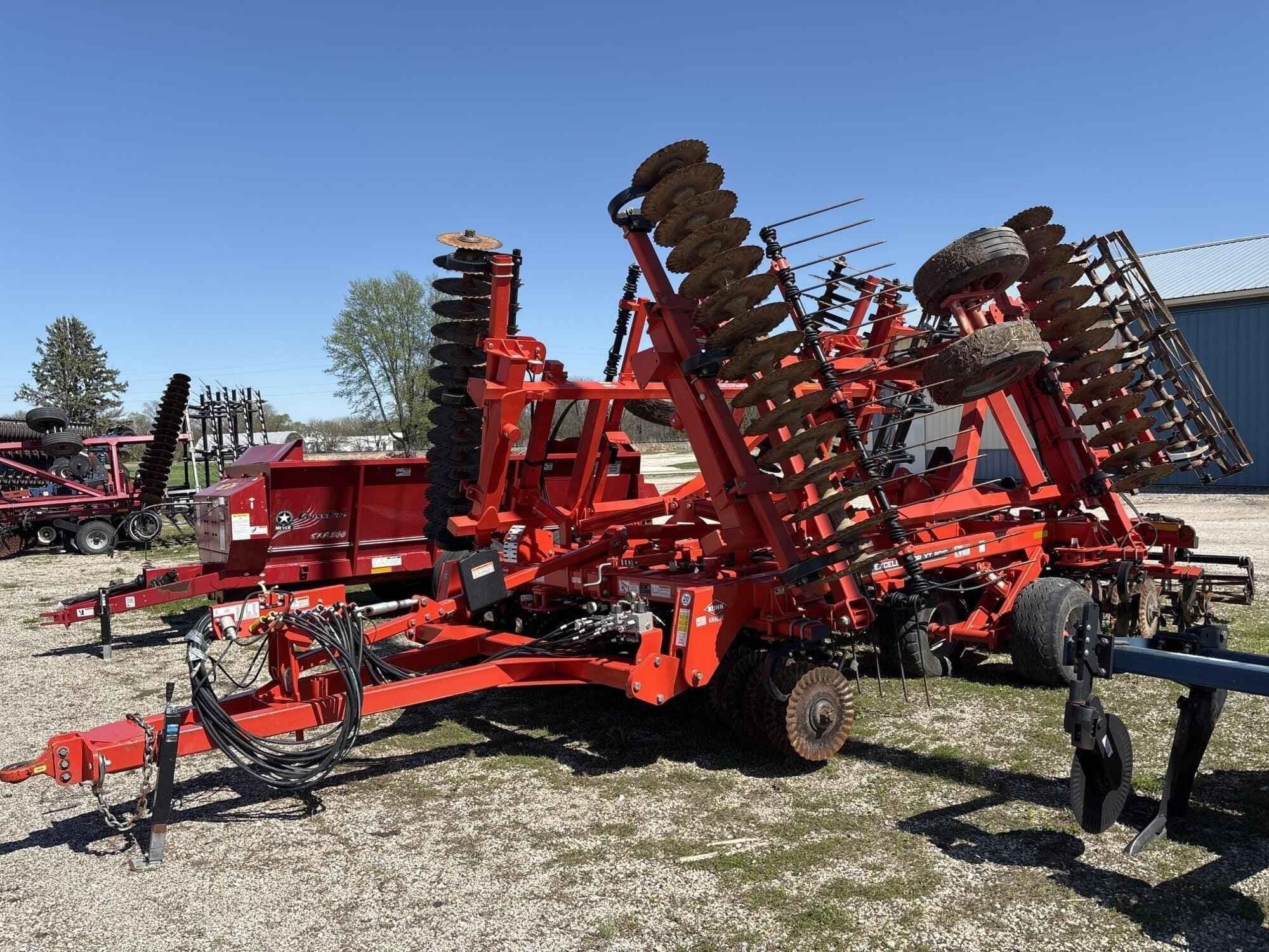 2022 Kuhn Krause Excelerator XT 8010 Equipment Image0
