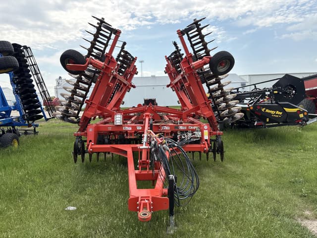 Image of Kuhn Krause Excelerator XT 8010-30 equipment image 4