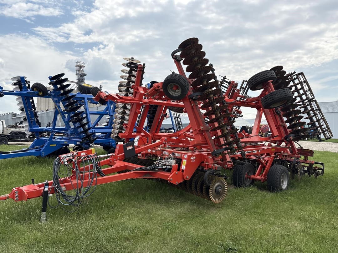 Image of Kuhn Krause Excelerator XT 8010-30 Primary image