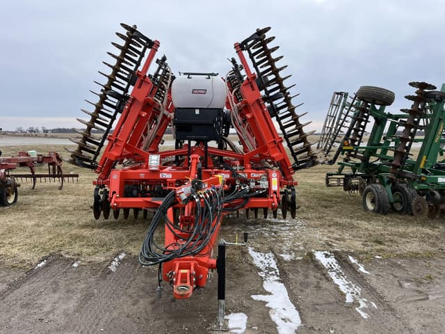 Image of Kuhn Krause Excelerator XT 8010-30 equipment image 1