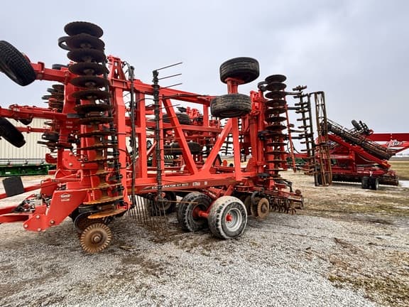 Image of Kuhn Krause Excelerator XT 8010-40 equipment image 4