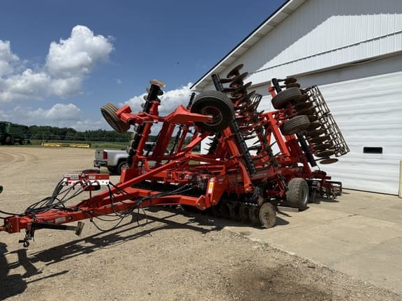 Image of Kuhn Krause Interceptor 8050-30 equipment image 4