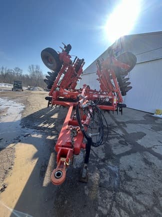 Image of Kuhn Krause Interceptor 8050-30 equipment image 4