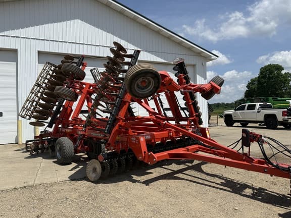 Image of Kuhn Krause Interceptor 8050-30 Primary image