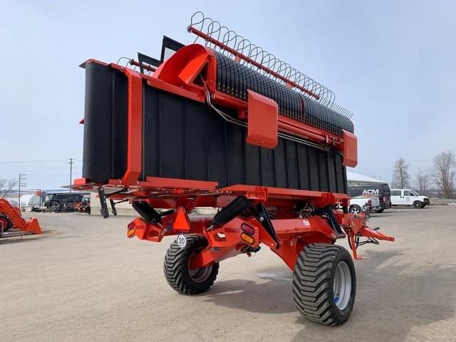 Image of Kuhn Merge-Maxx MM701 equipment image 2