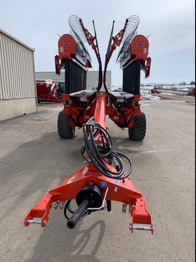Image of Kuhn Merge-Maxx MM701 equipment image 1