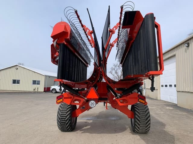 Image of Kuhn Merge-Maxx MM701 equipment image 3