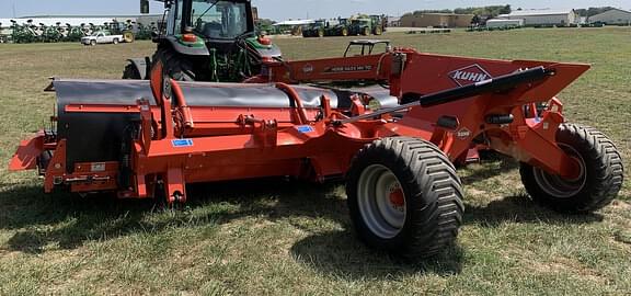 Image of Kuhn Merge-Maxx MM701 equipment image 4