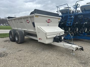 Main image Kuhn Knight SLC126