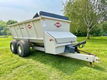 Main image Kuhn Knight SLC132