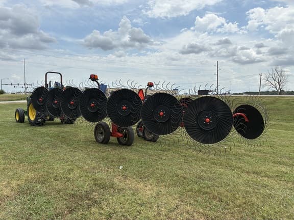 Image of Kuhn SR314 equipment image 3