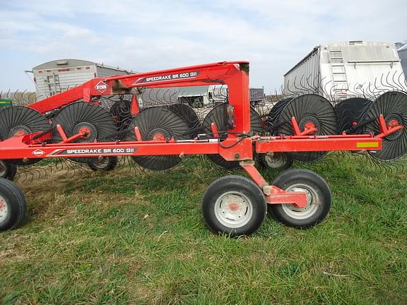 Image of Kuhn SR600 GII equipment image 3