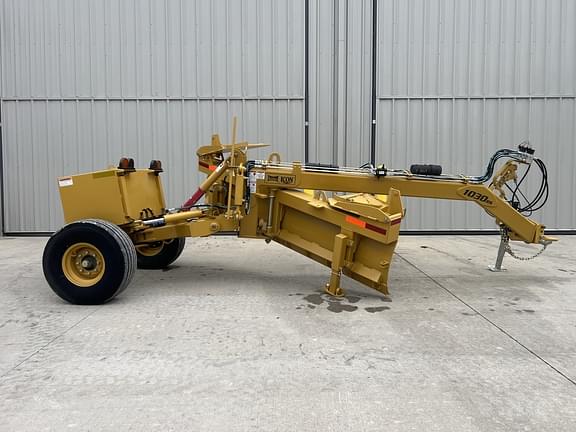 Image of Landoll 1030RS equipment image 4