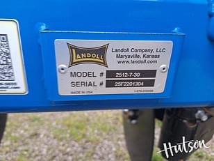 Main image Landoll 2512 11