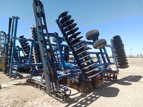 Image of Landoll 6231 equipment image 4