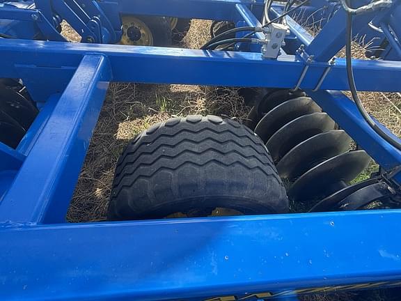 Image of Landoll 7431 equipment image 3