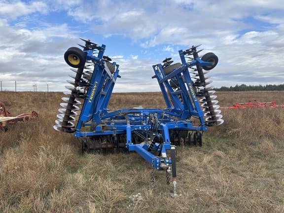 Image of Landoll 7431 equipment image 1