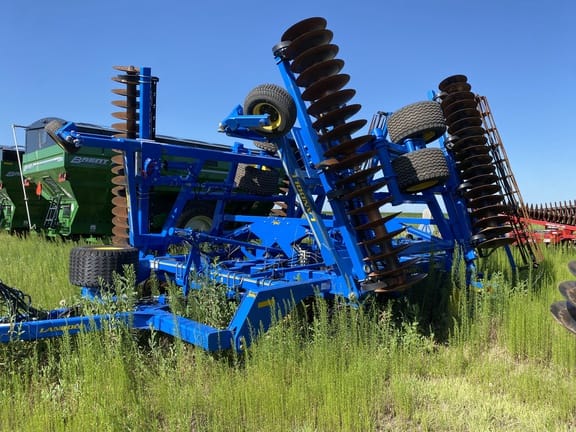 2022 Landoll 7530-35 Equipment Image0