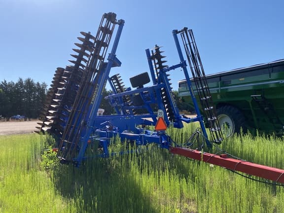 Image of Landoll 7530-35 equipment image 3