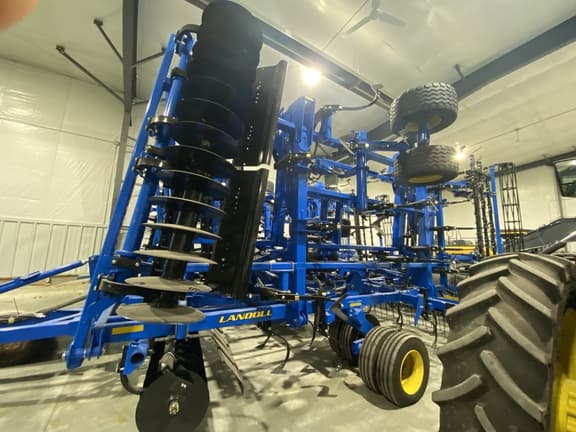 Image of Landoll 8550-48 equipment image 4