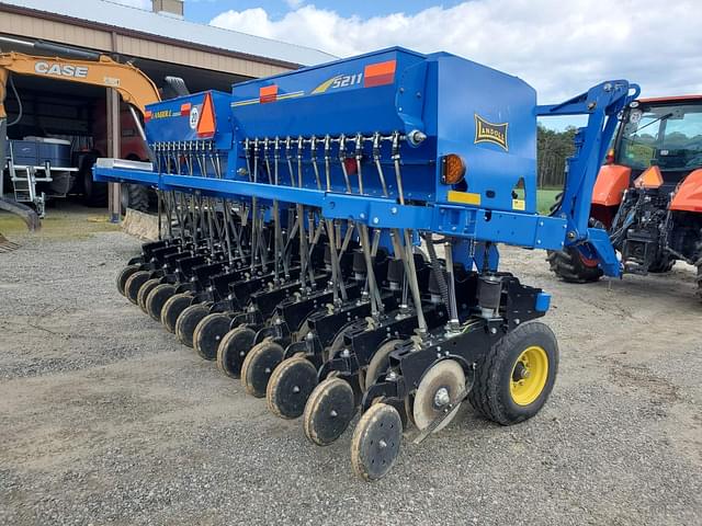 Image of Landoll 5211 equipment image 4