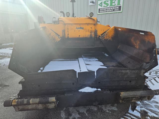 Image of LeeBoy 8500D equipment image 4