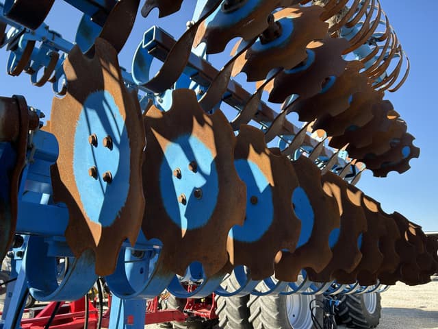 Image of Lemken Gigant 10 equipment image 1