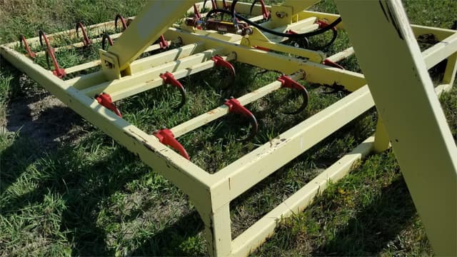 Image of Lewco TBH10 equipment image 4