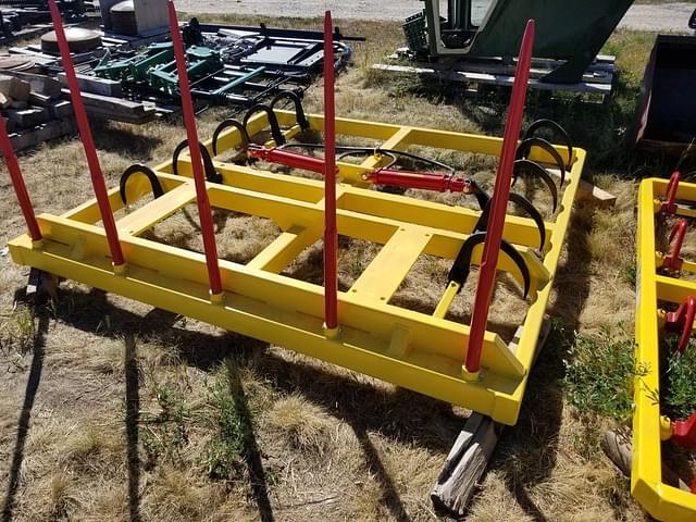 Image of Lewco The Bale Handler equipment image 3