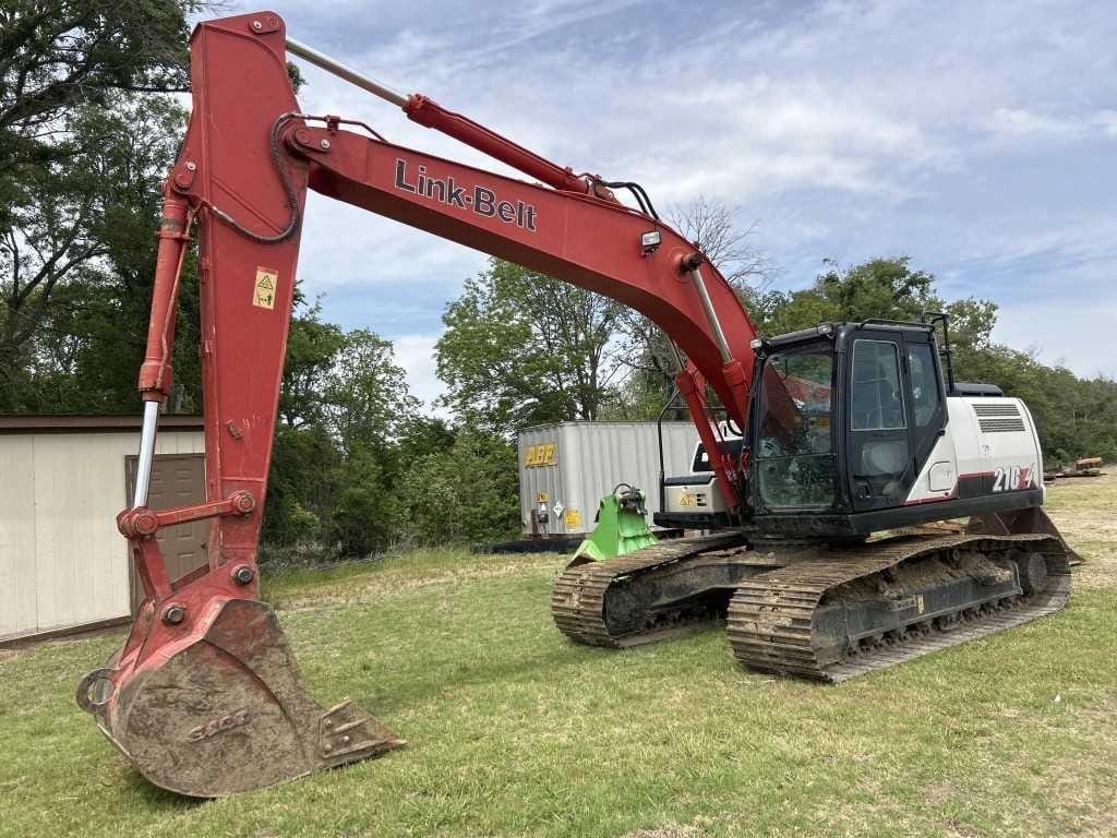 2022 Link-Belt 210X4EX Equipment Image0