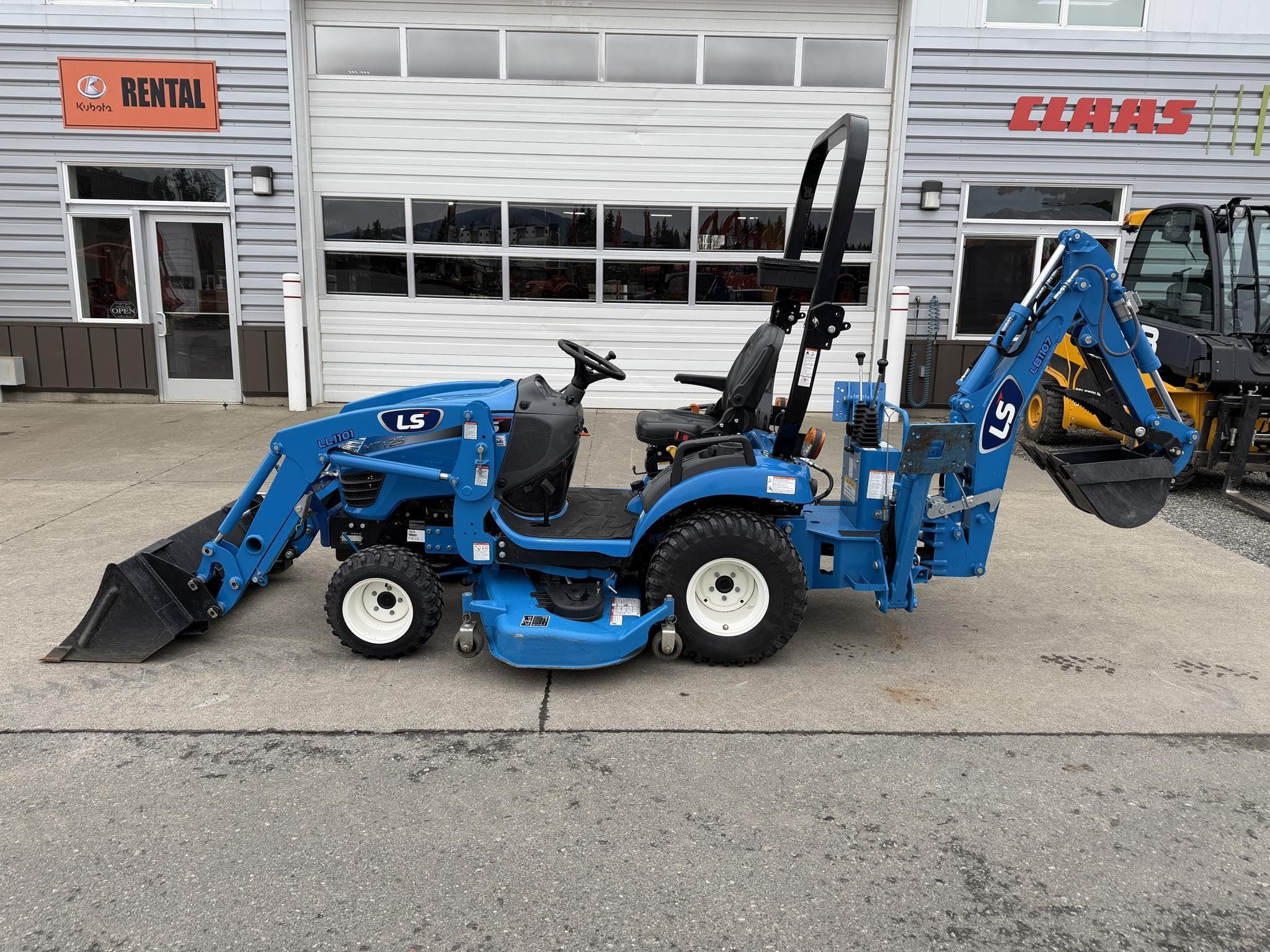 2022 LS MT125 Equipment Image0