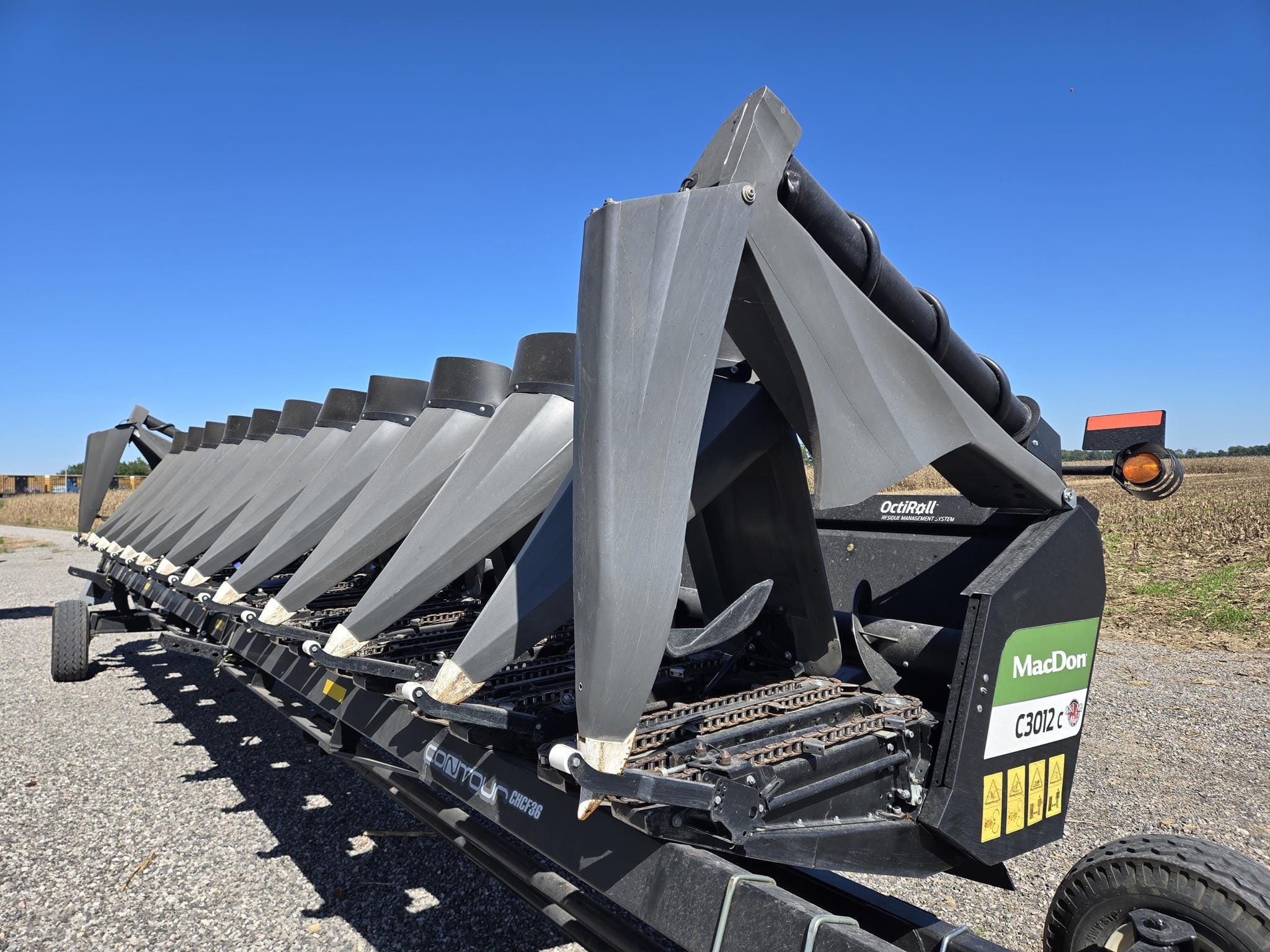 2022 MacDon C3012C Equipment Image0