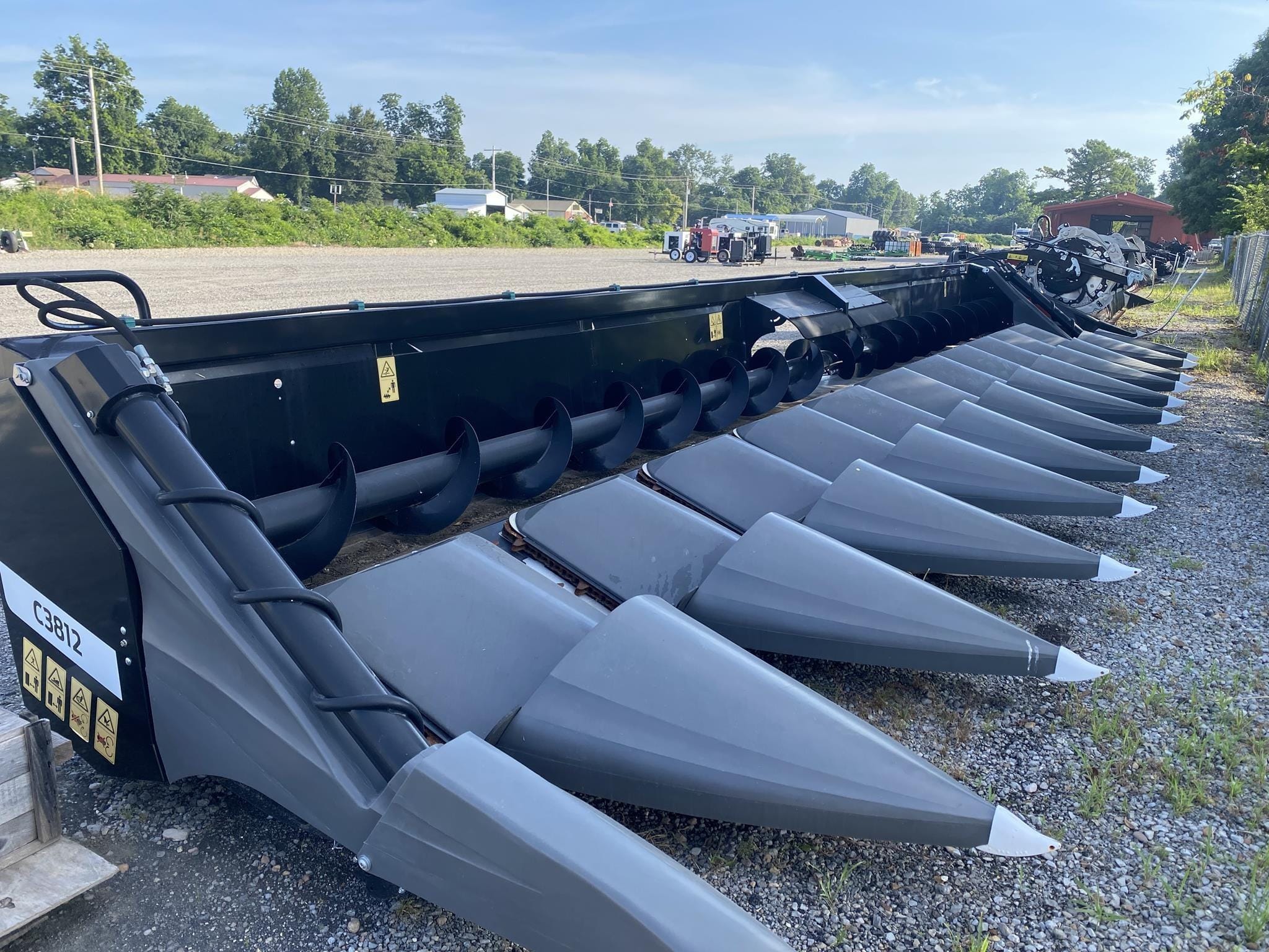 2022 MacDon C3812 Equipment Image0
