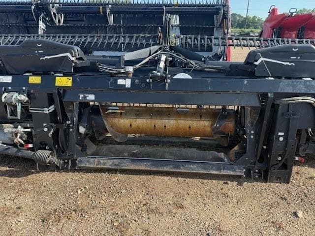 Image of MacDon FD140 equipment image 1