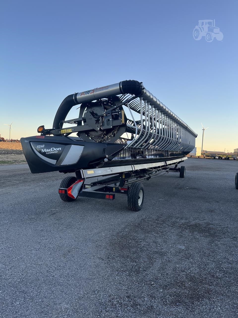 2022 MacDon FD140 Equipment Image0