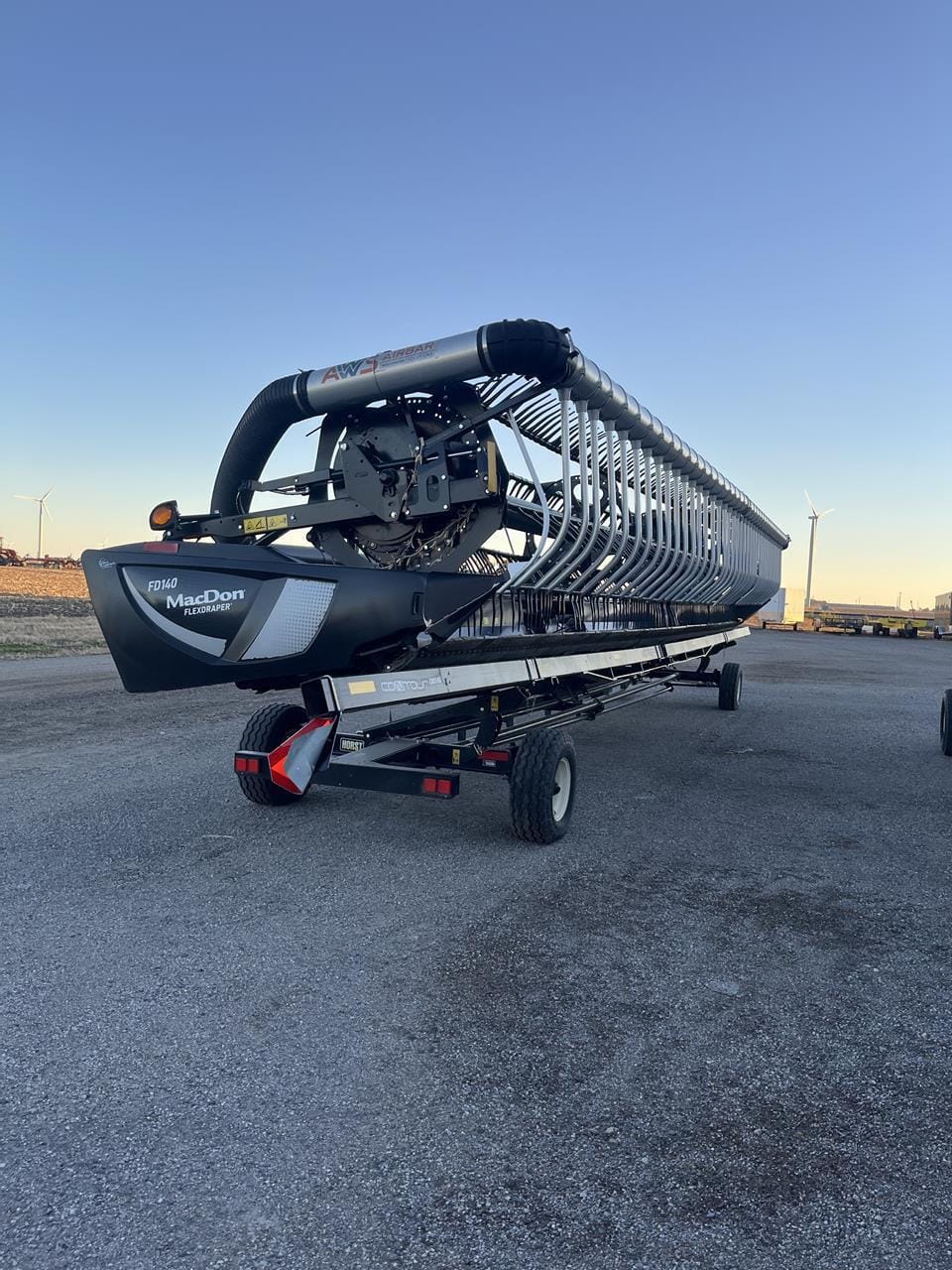 2022 MacDon FD140 Equipment Image0