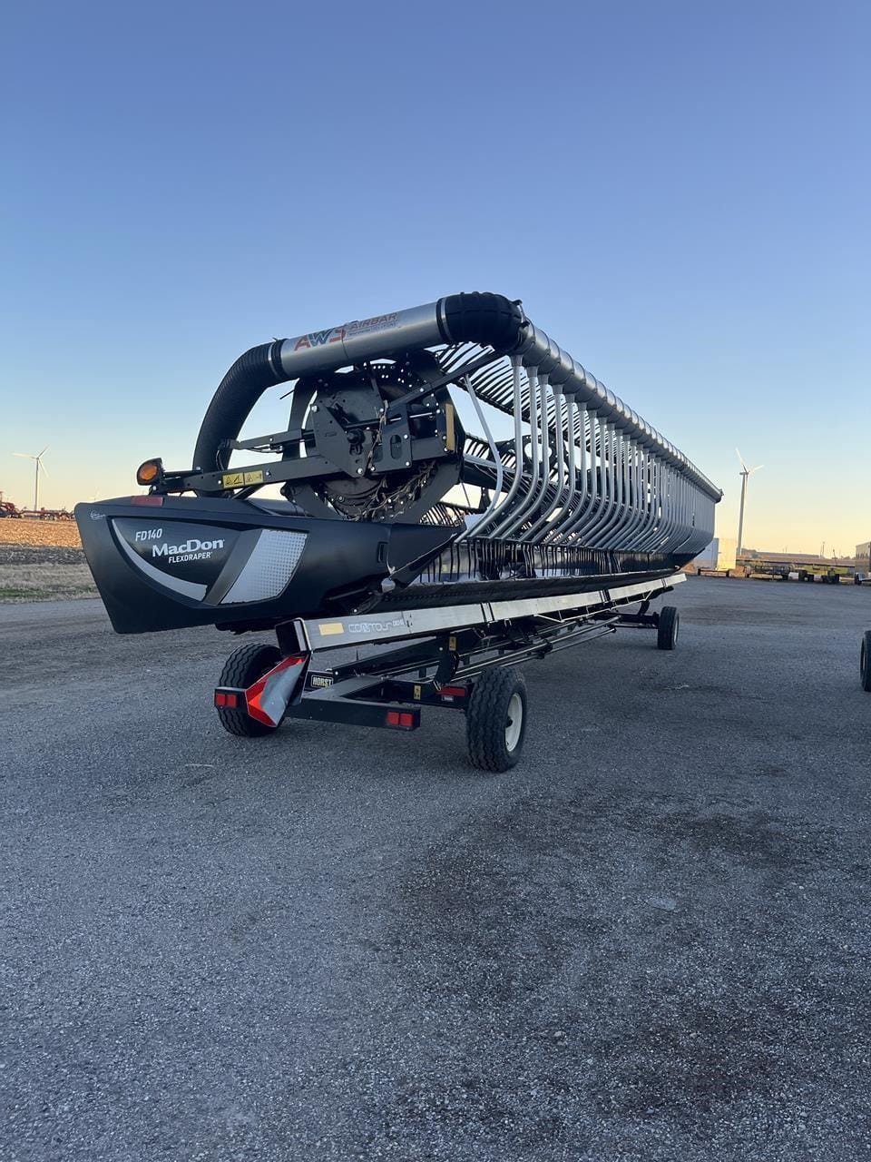 2022 MacDon FD140 Equipment Image0