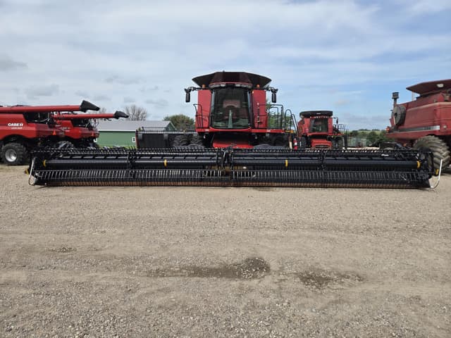 Image of MacDon FD140 equipment image 1